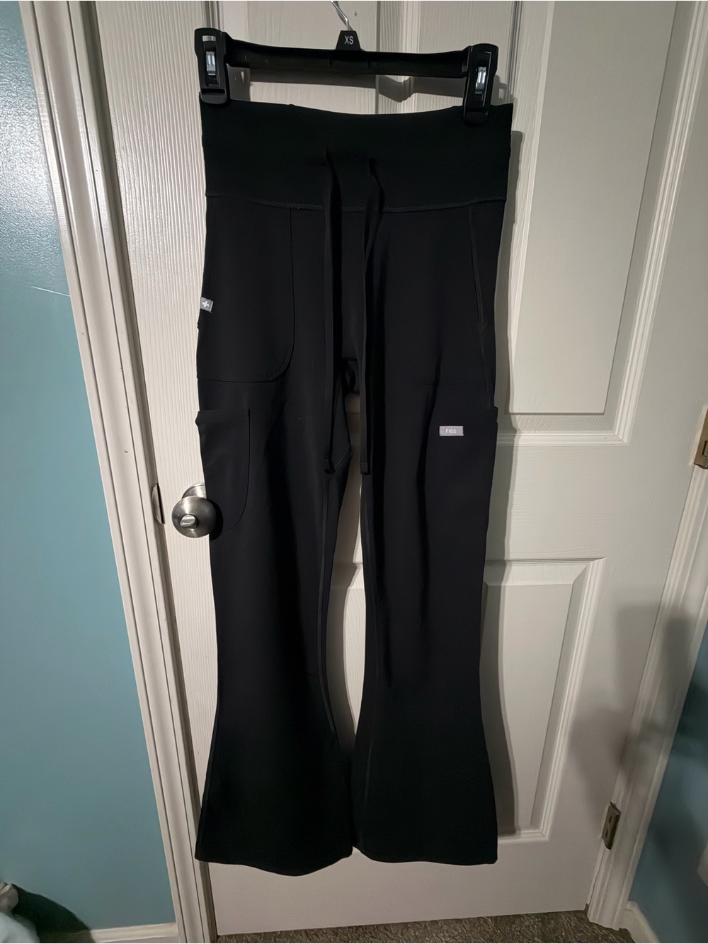 FIGS Black Seville Flare Leggings Size Small